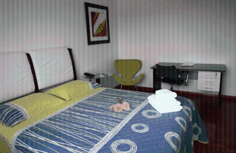 Cristal Executive Hotel Francisco Beltrão Kamer foto